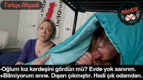 Okulda Adı Saksocuya Çıkan Kız Kardeşime Şantaj Yapıp Faydalandım